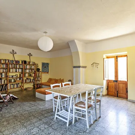 Stazzo Mit Garten In By Interhome 펜션 루오고산토