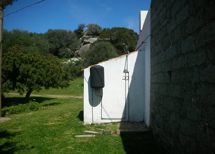 Stazzo Mit Garten In By Interhome Сasa de vacaciones Luogosanto